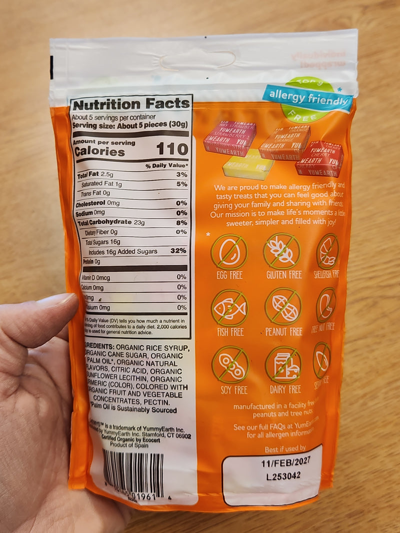 Yum earth organic Chewys fruit chews - 5 oz.